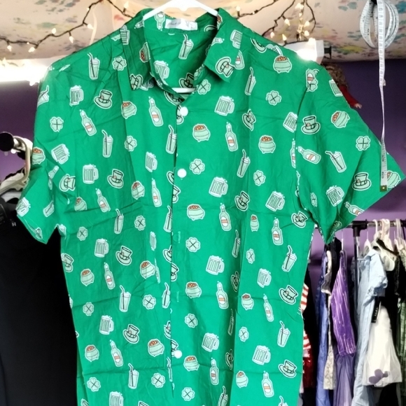 Green Patterned boys button down Shirt - Picture 1 of 2